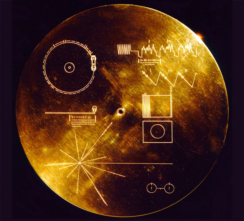 The_Sounds_of_Earth_Record_Cover_-_GPN-2000-001978